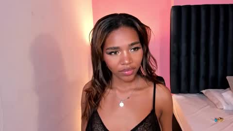 Snapshot of lily_miiller chatting on March 7, 9:27 pm Lily Miiller online show from March 7, 9:27 pm