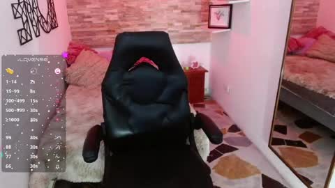 Lily  online show from June 5, 8:36 pm