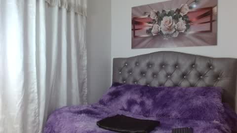 lilyfox23 online show from March 4, 12:22 pm