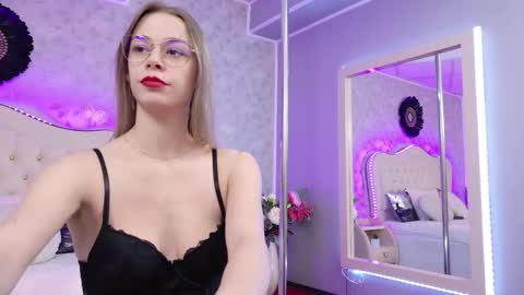      online show from January 13, 5:15 am