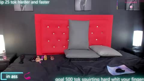 Snapshot of lilyth_adam chatting on September 19, 8:45 pm Lilythadam online show from September 19, 8:45 pm