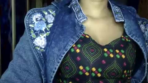 limaakter246618 online show from January 10, 10:54 am