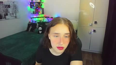 Lina online show from March 6, 10:31 pm