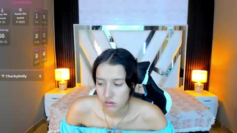 Snapshot of linda4petite chatting on October 10, 7:08 pm Linda online show from October 10, 7:08 pm