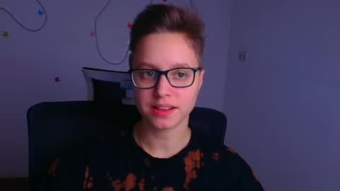 Linda online show from March 6, 4:07 pm