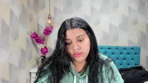 Snapshot of lindabreexlove chatting on September 28, 2:04 pm online show from September 28, 2:04 pm