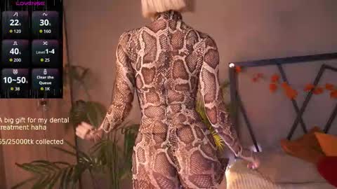 your Linda is back online show from November 29, 4:42 am