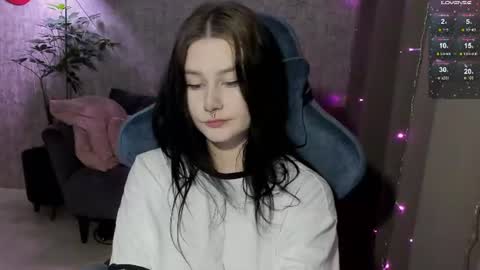 Lina online show from July 6, 3:36 pm