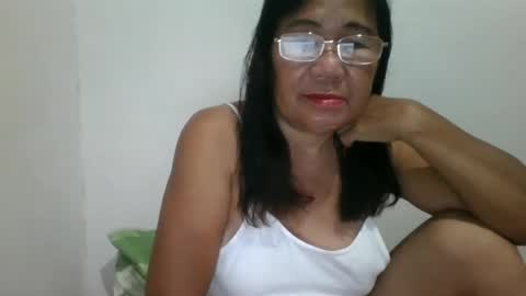 Snapshot of linzy164236 chatting on February 24, 3:42 pm linzy164236 online show from February 24, 3:42 pm