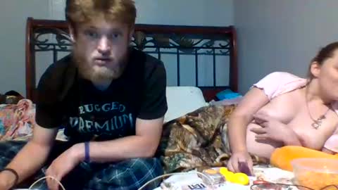 Kinky-Redneck online show from June 23, 4:42 am