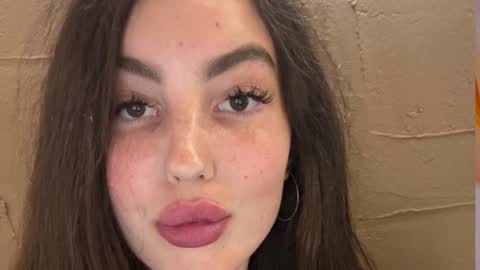 Lira revery online show from November 28, 2:08 am