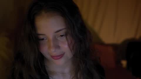 Lily see u on december 2 online show from September 13, 7:38 pm