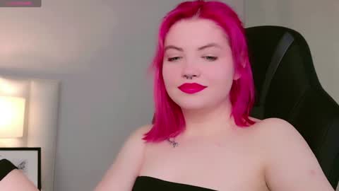 Snapshot of lisa_adam chatting on February 7, 9:26 am lissi online show from February 7, 9:26 am