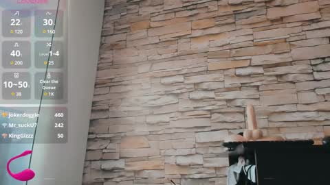Snapshot of lisa_santoss chatting on February 23, 10:09 pm Lisa online show from February 23, 10:09 pm