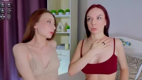 Hello our names are Kate and Alice this is our first day here. online show from December 17, 1:34 am