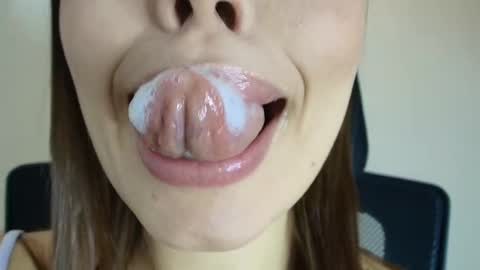 Snapshot of lisbet_21x chatting on September 13, 4:20 pm Lisbet online show from September 13, 4:20 pm