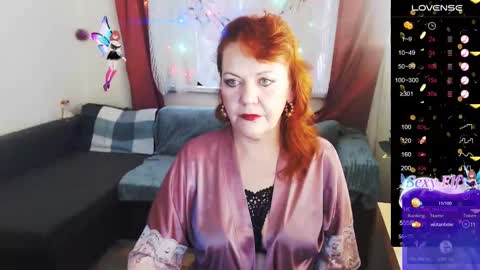 Snapshot of lisetmonro_ chatting on March 12, 5:46 am Hellomy name is Liset online show from March 12, 5:46 am