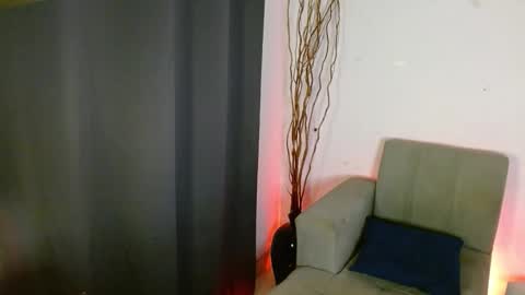  Liss  online show from January 10, 6:08 am