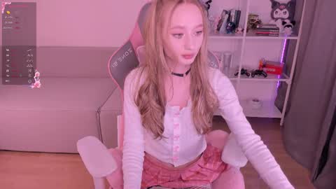 Snapshot of lissa__fox chatting on September 29, 2:38 pm lissa online show from September 29, 2:38 pm