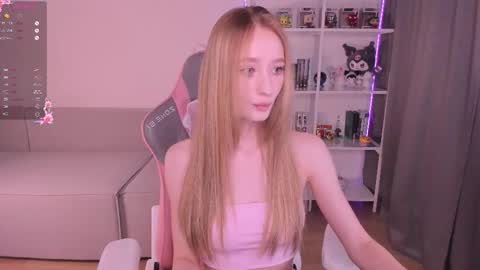 lissa online show from October 25, 1:11 pm