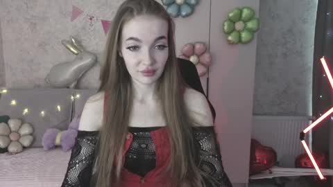 Lissa online show from April 1, 4:24 am