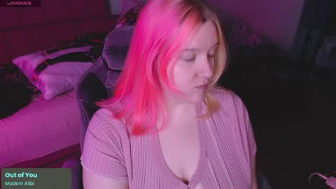 Lissa online show from May 24, 5:19 pm