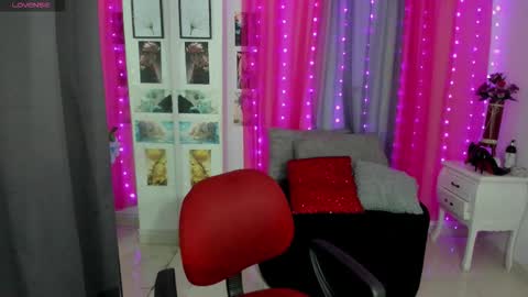 Snapshot of lissavillalobos chatting on September 10, 9:49 pm lissa online show from September 10, 9:49 pm