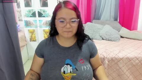 Snapshot of lissavillalobos chatting on December 1, 8:00 pm lissa online show from December 1, 8:00 pm