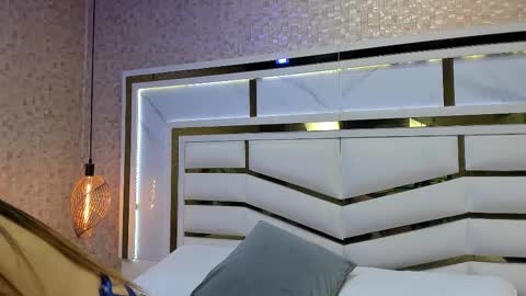 lisse_palmerr online show from March 3, 12:50 pm