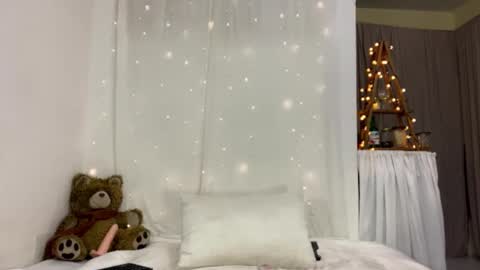 Snapshot of lita_lalita chatting on March 2, 11:50 am lalita online show from March 2, 11:50 am