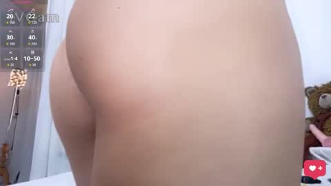 Snapshot of lita_lalita chatting on October 2, 1:26 am lalita online show from October 2, 1:26 am