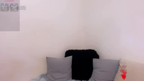 Snapshot of lita_lalita chatting on October 27, 1:27 am lalita online show from October 27, 1:27 am