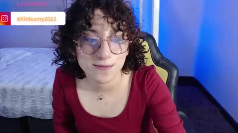 Snapshot of little__amy_ chatting on February 11, 12:49 am  AMY  online show from February 11, 12:49 am