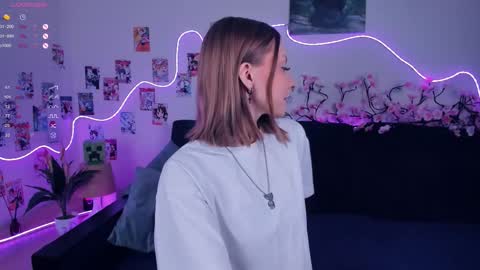 Bella online show from November 26, 7:49 am