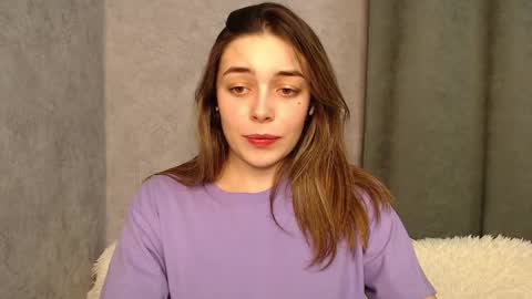 Mia   Im online every day 1530 PM in New York  2030 PM in London online show from December 6, 8:45 pm