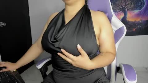 Shaara  online show from February 15, 9:59 pm