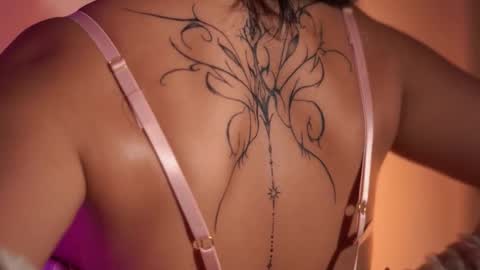 Im your little Velinda  online show from February 7, 7:06 pm