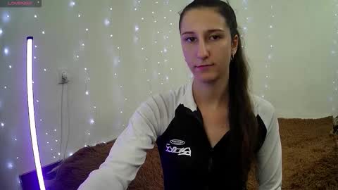 LittleAhWitch online show from September 25, 10:22 am