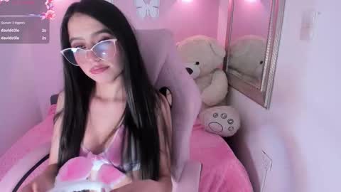 Ari online show from September 27, 7:22 pm