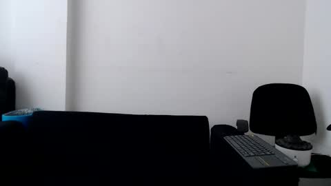 Snapshot of littledicklatin chatting on February 26, 10:26 pm Manu online show from February 26, 10:26 pm