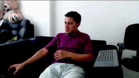 Snapshot of littledicklatin chatting on March 10, 9:18 pm Manu online show from March 10, 9:18 pm