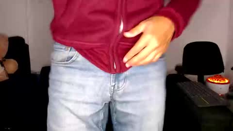 Snapshot of littledicklatin chatting on September 15, 3:19 am Manu online show from September 15, 3:19 am