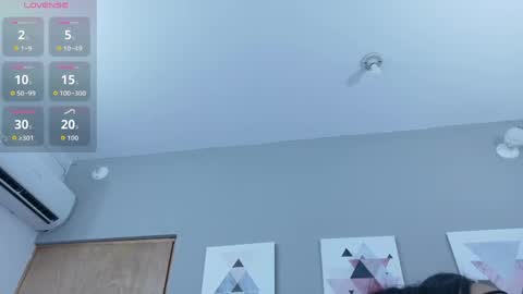 Emily  online show from May 22, 2:51 am