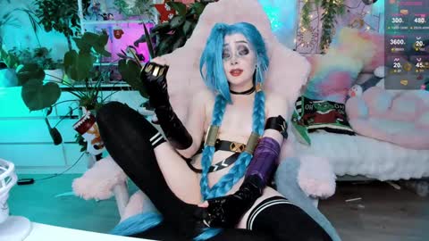 Snapshot of littleflufflepuff chatting on January 7, 9:14 pm Riza Riri Puff  online show from January 7, 9:14 pm