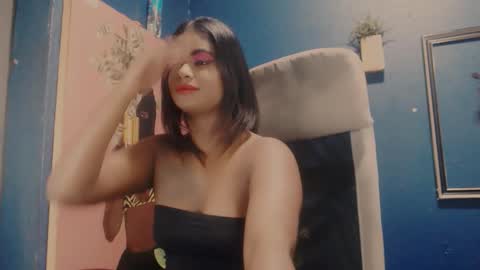 Snapshot of littleindianmilf chatting on October 2, 12:15 pm littleindianmilf online show from October 2, 12:15 pm