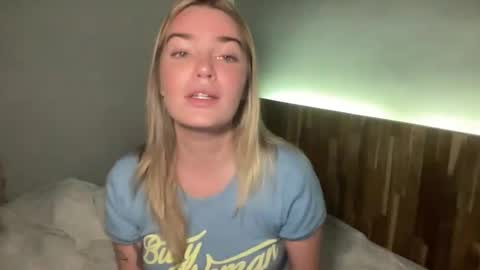 Marciabrady online show from April 19, 12:06 pm