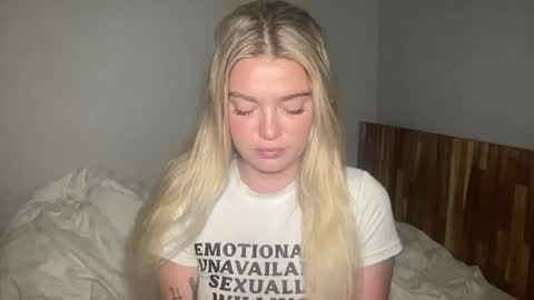 Marciabrady online show from April 9, 7:58 am