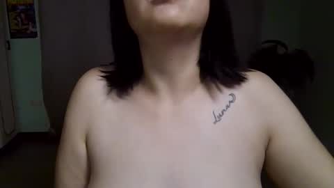 Snapshot of littleprety6969 chatting on October 6, 2:29 am Mia Wednesday to Sunday 730 am to 1030 am Colombian Hour D online show from October 6, 2:29 am