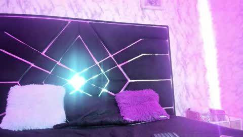 Snapshot of littlesussyy chatting on October 17, 11:58 am Sussy online show from October 17, 11:58 am