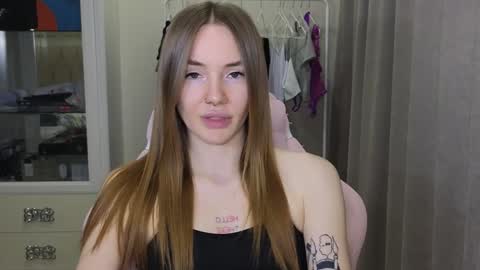 Snapshot of littlevildevil chatting on January 19, 2:38 pm Eliana online show from January 19, 2:38 pm